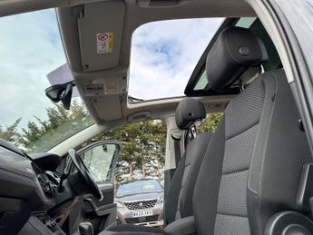 Volkswagen Touran 2.0 TDI SE Family DSG Euro 6 (s/s) 5dr