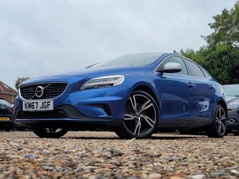 Volvo V40 1.5 T2 R-Design Pro Auto Euro 6 (s/s) 5dr