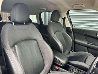 MINI Countryman 1.5 Countryman Cooper Auto 5dr