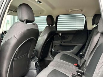 MINI Countryman 1.5 Countryman Cooper Auto 5dr