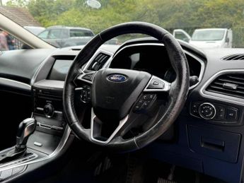 Ford S-Max 2.0 TDCi Titanium Powershift Euro 6 (s/s) 5dr