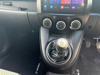 Mazda Mazda2 1.3 Sport Venture Euro 5 5dr