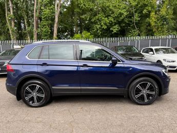 Volkswagen Tiguan 2.0 TDI BlueMotion Tech SE Navigation DSG 4Motion Euro 6 (s/s) 5
