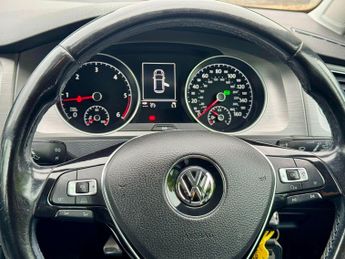 Volkswagen Golf 1.6 TDI BlueMotion Tech Match DSG Euro 5 (s/s) 5dr