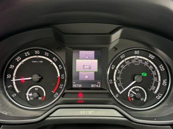 Skoda Octavia 2.0 TDI vRS DSG Euro 5 (s/s) 5dr