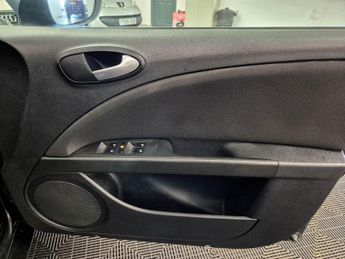 SEAT Leon 2.0 TDI CR FR DSG Euro 5 5dr