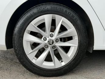 Skoda Octavia 1.4 TSI iV 13kWh SE L DSG Euro 6 (s/s) 5dr