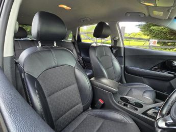 Kia Niro 1.6 GDi 2 SUV 5dr Petrol Hybrid DCT Euro 6 (s/s) (139 bhp)