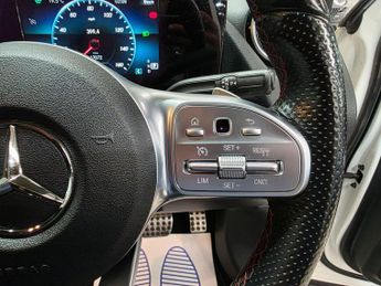 Mercedes-Benz GLA 2.0 GLA220d AMG Line 8G-DCT 4MATIC Euro 6 (s/s) 5dr