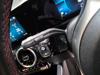 Mercedes-Benz GLA 2.0 GLA220d AMG Line 8G-DCT 4MATIC Euro 6 (s/s) 5dr