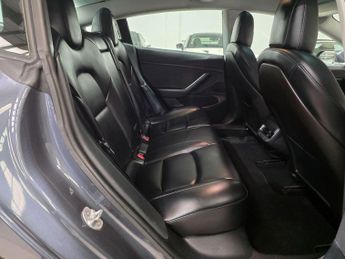 Tesla Model 3 (Dual Motor) Performance Auto 4WDE 4dr (Performance Upgrade)