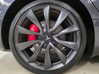 Tesla Model 3 (Dual Motor) Performance Auto 4WDE 4dr (Performance Upgrade)