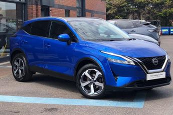 Nissan Qashqai 1.3 DiG-T MH N-Connecta 5dr