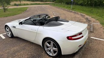 Aston Martin Vantage 4.7 V8 Roadster 2dr Petrol Sportshift Euro 4 (420 bhp)
