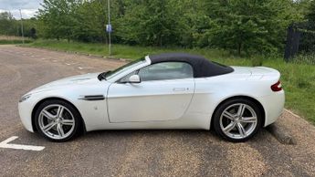 Aston Martin Vantage 4.7 V8 Roadster 2dr Petrol Sportshift Euro 4 (420 bhp)