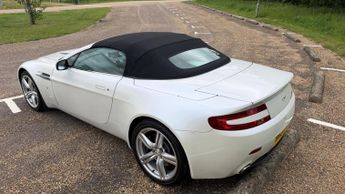 Aston Martin Vantage 4.7 V8 Roadster 2dr Petrol Sportshift Euro 4 (420 bhp)