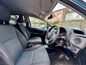 Toyota Yaris 1.33 Dual VVT-i TR Multidrive S Euro 5 5dr