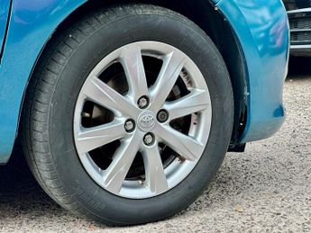 Toyota Yaris 1.33 Dual VVT-i TR Multidrive S Euro 5 5dr