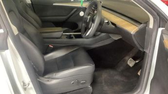 Tesla Model Y (Dual Motor) Long Range Auto 4WDE 5dr