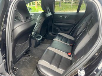 Volvo V60 2.0 D3 R-Design Plus Auto Euro 6 (s/s) 5dr