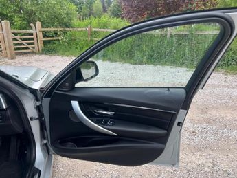 BMW 3 Series 2.0 320d M Sport Touring Auto Euro 6 (s/s) 5dr