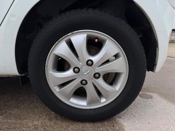 Hyundai i10 1.2 Active Auto Euro 5 5dr
