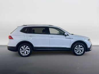 Volkswagen Tiguan Allspace 2.0 TDI Life SUV 5dr Diesel Manual Euro 6 (s/s) (150 ps)