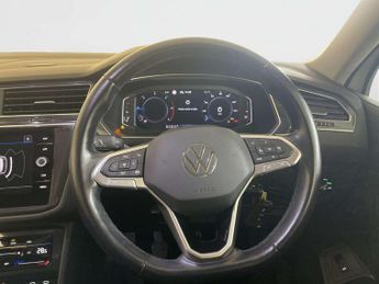 Volkswagen Tiguan Allspace 2.0 TDI Life SUV 5dr Diesel Manual Euro 6 (s/s) (150 ps)