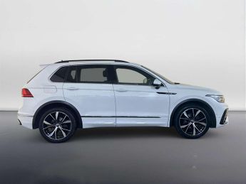 Volkswagen Tiguan 1.5 TSI R-Line SUV 5dr Petrol DSG Euro 6 (s/s) (150 ps)