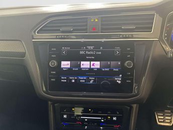 Volkswagen Tiguan 1.5 TSI R-Line SUV 5dr Petrol DSG Euro 6 (s/s) (150 ps)