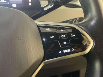 Volkswagen ID.3 Pro Performance 58kWh Tech Hatchback 5dr Electric Auto (204 ps)