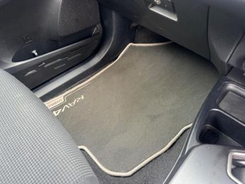 Toyota RAV4 2.5 VVT-h Icon Tech CVT Euro 6 (s/s) 5dr