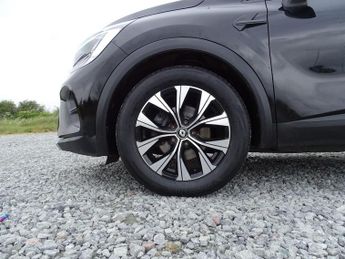 Renault Captur 1.6 E-TECH evolution Auto Euro 6 (s/s) 5dr