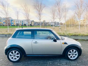 MINI Hatch 1.6 Cooper Steptronic Euro 4 3dr
