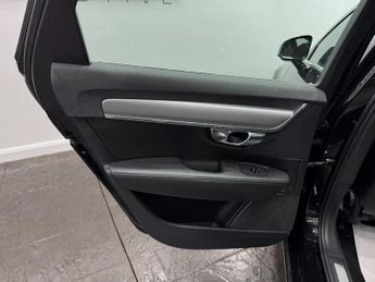 Volvo S90 2.0 D4 Momentum Plus Auto Euro 6 (s/s) 4dr