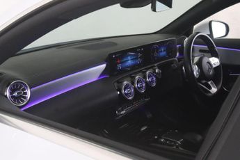 Mercedes-Benz CLA 1.3 CLA250e 15.6kWh AMG Line (Premium) Coupe 8G-DCT Euro 6 (s/s)