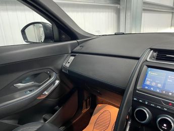 Jaguar E-PACE 2.0 D180 R-Dynamic S Auto AWD Euro 6 (s/s) 5dr