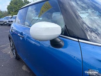 MINI Hatch 2.0 Cooper S Exclusive Steptronic Euro 6 (s/s) 3dr