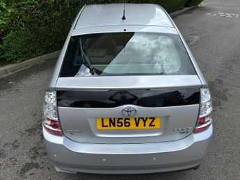 Toyota Prius 1.5 T4 CVT 5dr