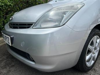 Toyota Prius 1.5 T4 CVT 5dr