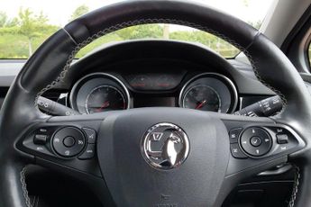 Vauxhall Astra 1.4i Turbo Elite Nav Sports Tourer Auto Euro 6 (s/s) 5dr