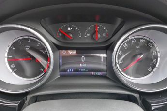 Vauxhall Astra 1.4i Turbo Elite Nav Sports Tourer Auto Euro 6 (s/s) 5dr