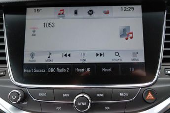 Vauxhall Astra 1.4i Turbo Elite Nav Sports Tourer Auto Euro 6 (s/s) 5dr