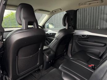 Volvo XC90 2.0 D5 PowerPulse Momentum Auto 4WD Euro 6 (s/s) 5dr
