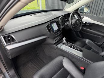 Volvo XC90 2.0 D5 PowerPulse Momentum Auto 4WD Euro 6 (s/s) 5dr