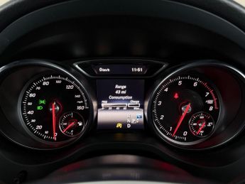 Mercedes-Benz CLA 1.6 CLA180 AMG Line Coupe 7G-DCT Euro 6 (s/s) 4dr