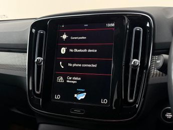 Volvo XC40 1.5 T3 R-Design Auto Euro 6 (s/s) 5dr