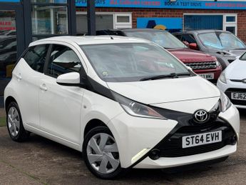 Toyota AYGO 1.0 VVT-i x-play Hatchback 5dr Petrol Manual Euro 5 Euro 5 (68 p