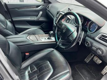 Maserati Ghibli 3.0D V6 ZF Euro 5 (s/s) 4dr