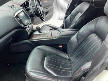 Maserati Ghibli 3.0D V6 ZF Euro 5 (s/s) 4dr
